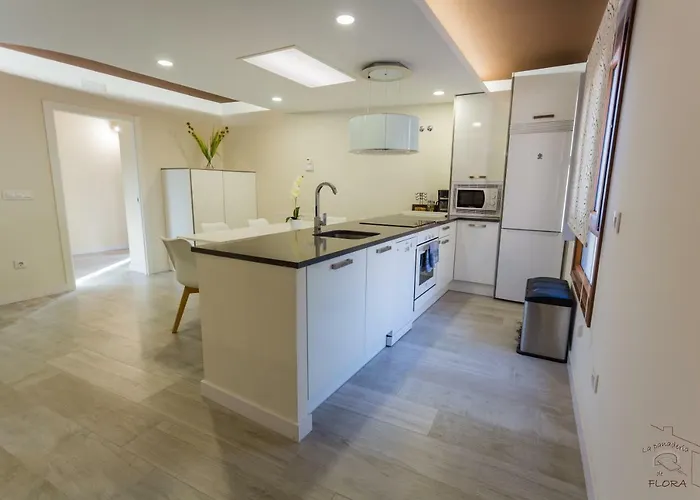 Apartamento Turisticos La Panaderia De Flora