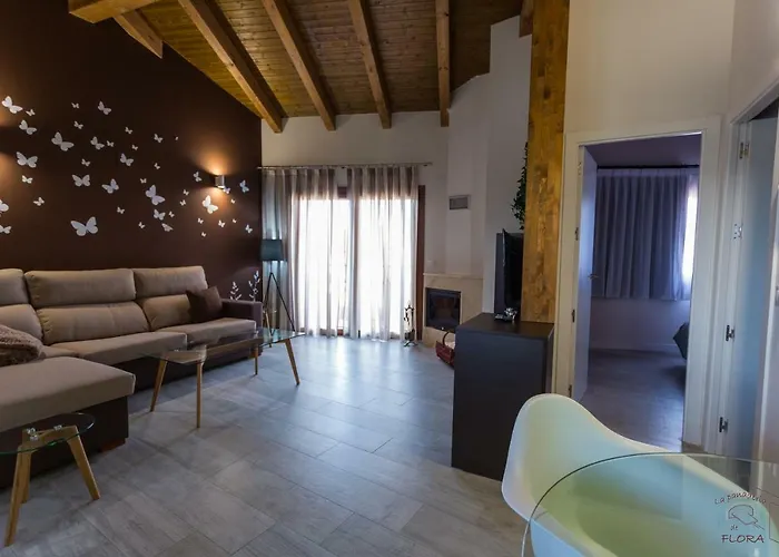 Turisticos La Panaderia De Flora