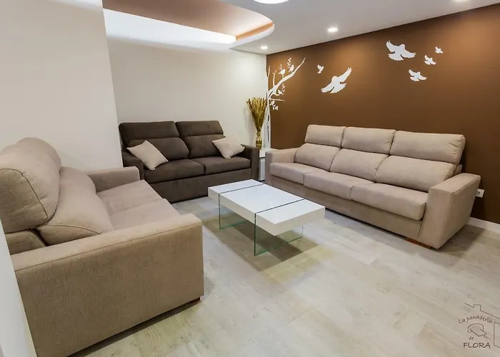 Turisticos La Panaderia De Flora